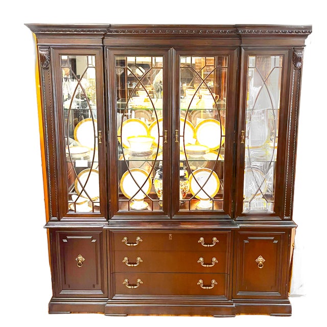 Used thomasville top china cabinet